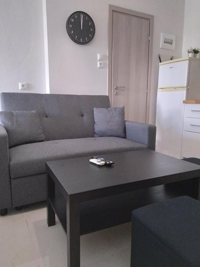 Little Beauty - Happyhostgr - In Platamonas Apartment ภายนอก รูปภาพ